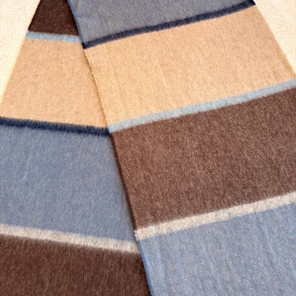 Johnston & Murphy Beige, Brown and Blue Bold Striped Cashmere Scarf 12 x 70 - Picture 6 of 6